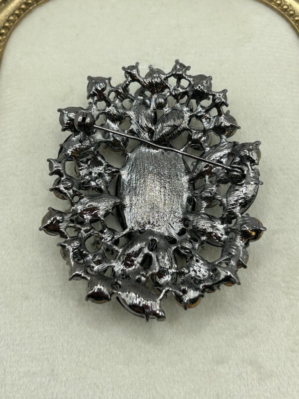 Large Black Rhinestone Costume Brooch Statement Pin Silver Tone Traitors Sparkle - Picture 5 of 10